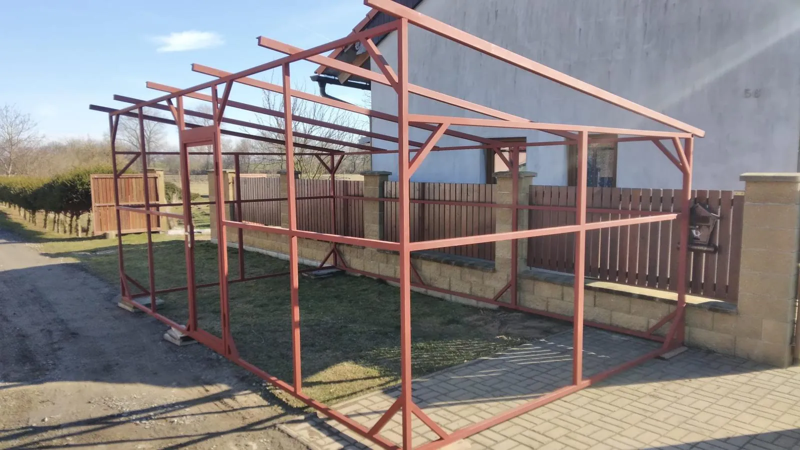 Ocelová konstrukce zahradní stavby, Oskořínek — Ocelové konstrukce, Oskořínek