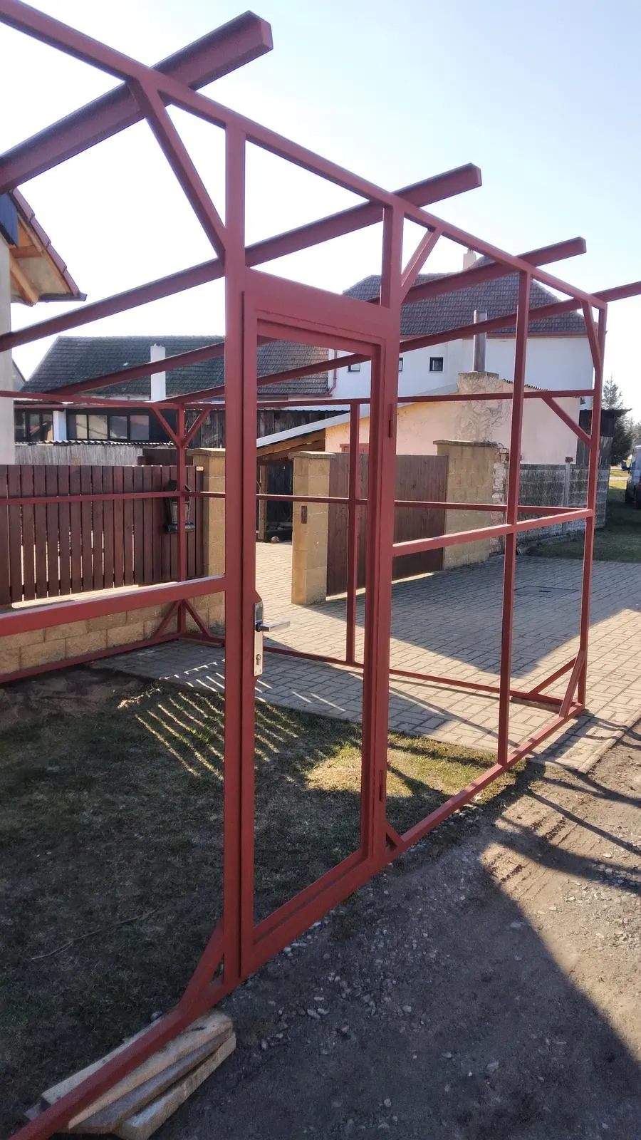 Ocelová konstrukce zahradní stavby, Oskořínek — foto 1, Oskořínek