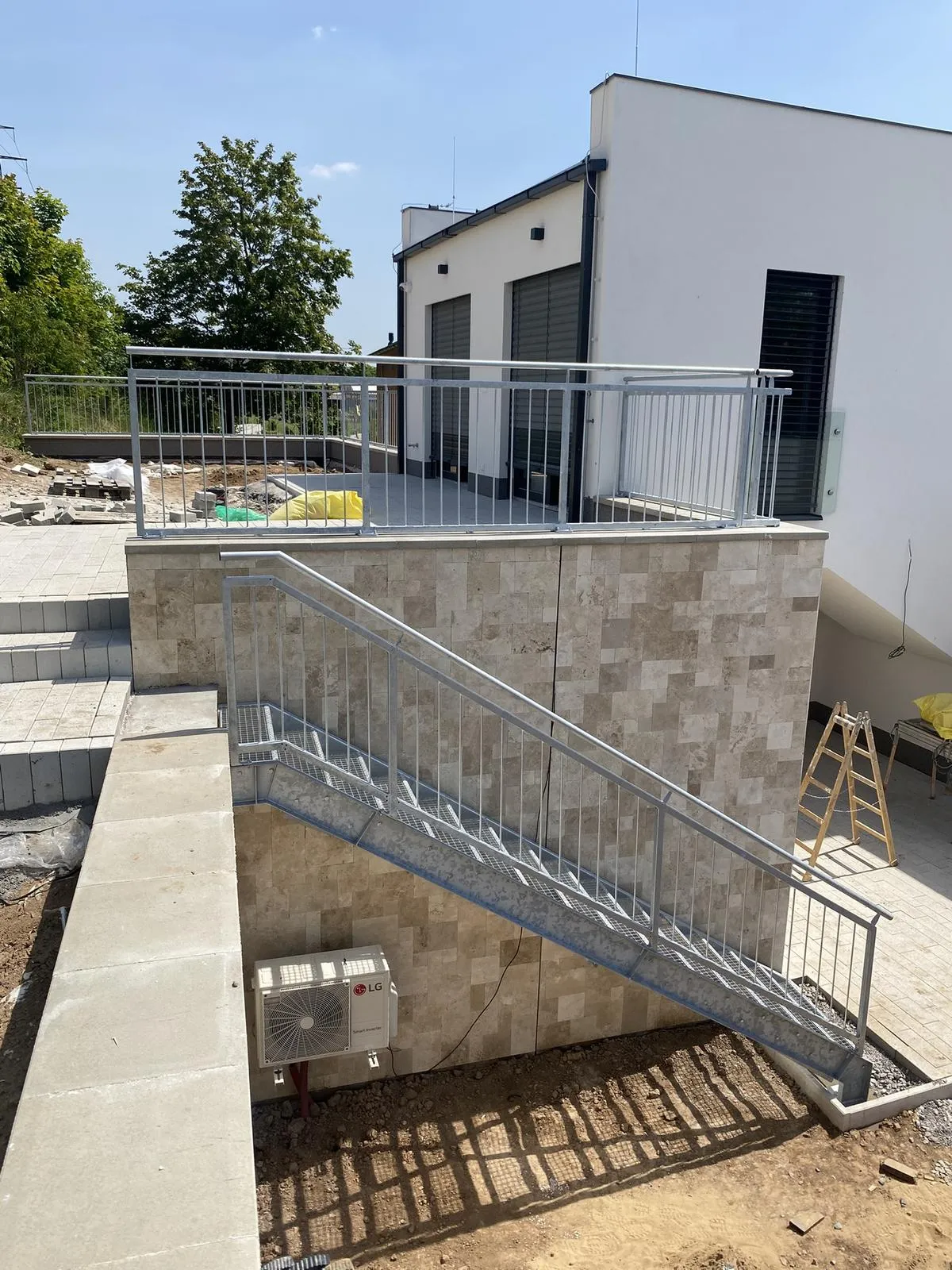 Venkovní ocelové schodiště, Předměřice nad Labem — foto 1, Předměřice nad Labem