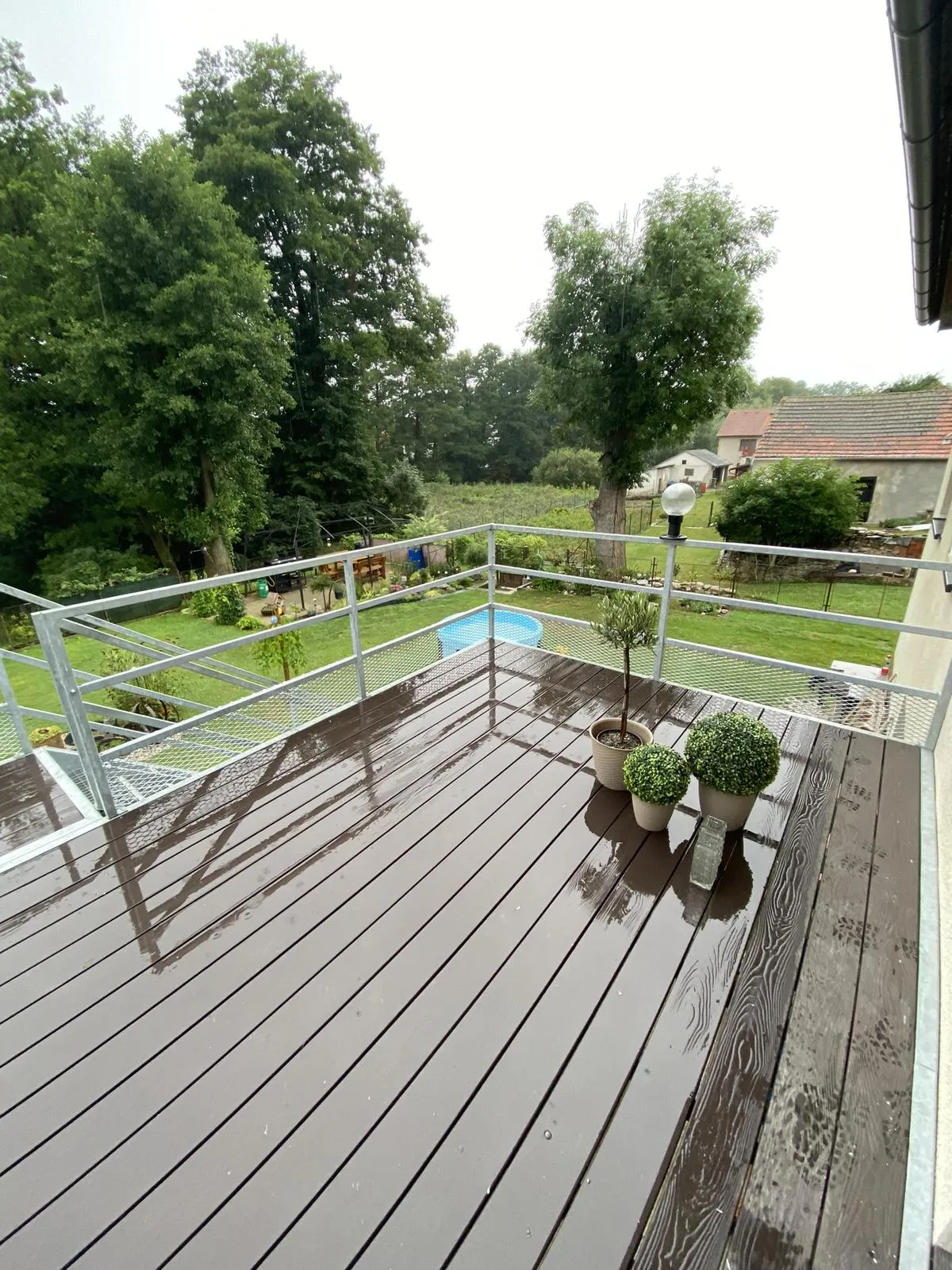 Ocelová terasa se schodištěm, Strakonice — foto 4, Strakonice